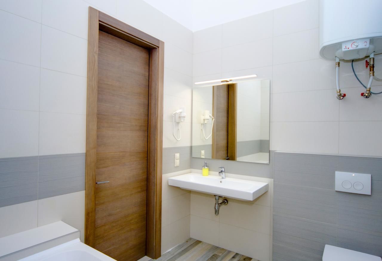 Отель Summit Apart Hotel Киев