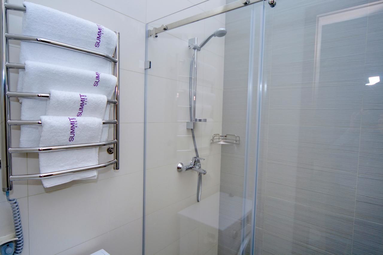 Отель Summit Apart Hotel Киев
